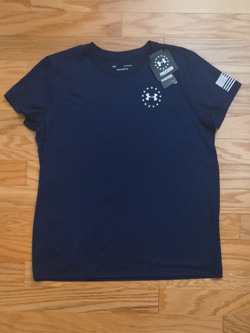 Under Armour Navy Short Sleeve Freedom Logo Tee Size XL NWT
